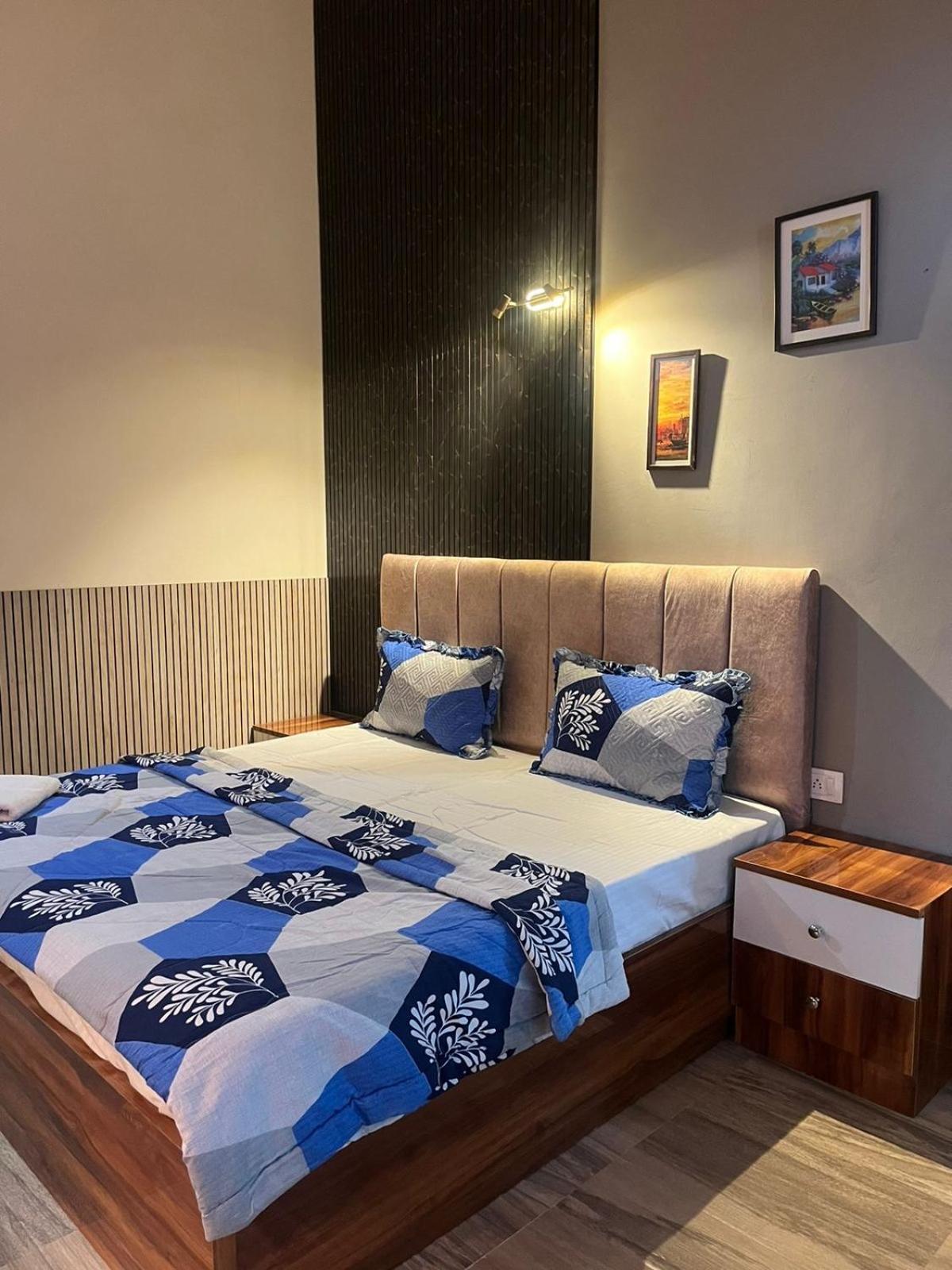Studio Apartment In Greater Noida Exterior foto